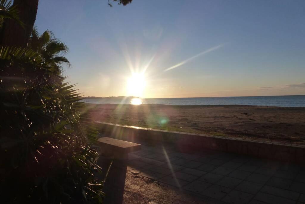 Apartamento A 1ª Linea De Mar, Vilafortuny Cambrils Kültér fotó